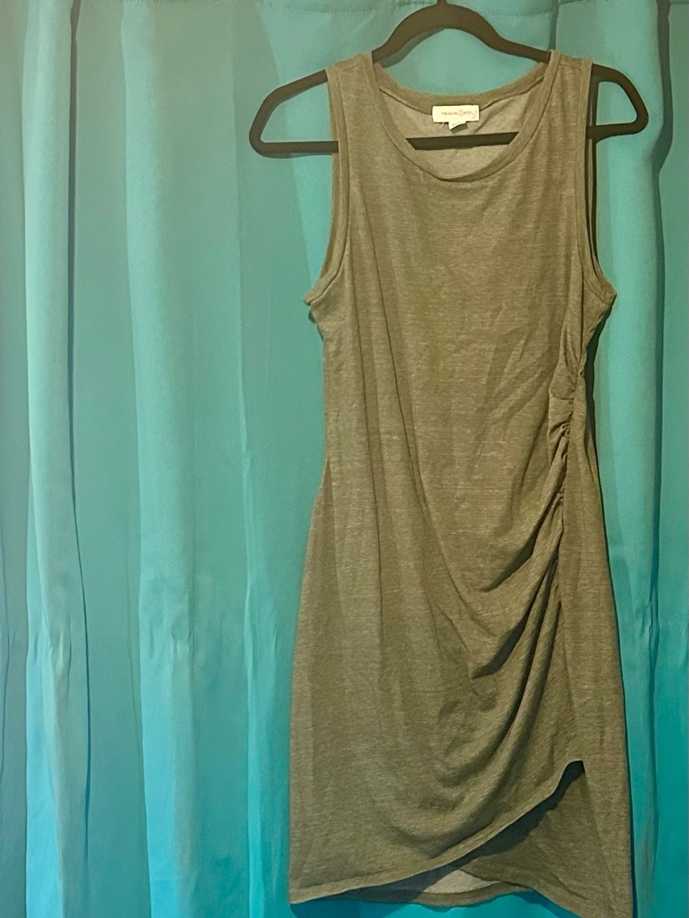 Sleeveless Olive Ruched Side Dress